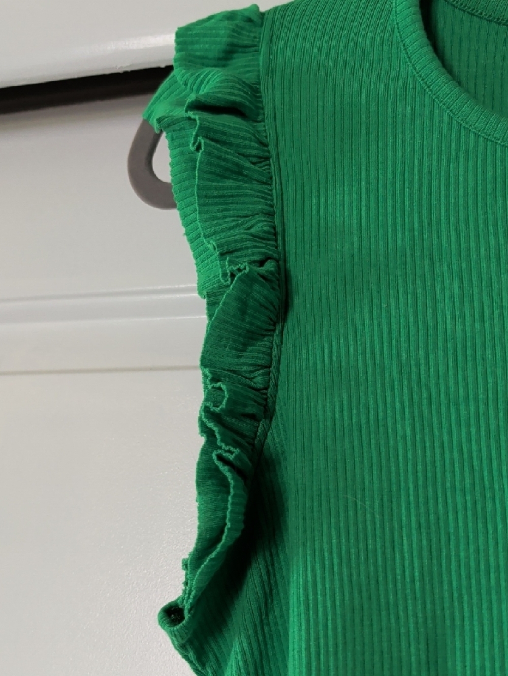 Philosophy Emerald Ribbed Ruffle-Sleeve Tank - Picture 3 of 5
